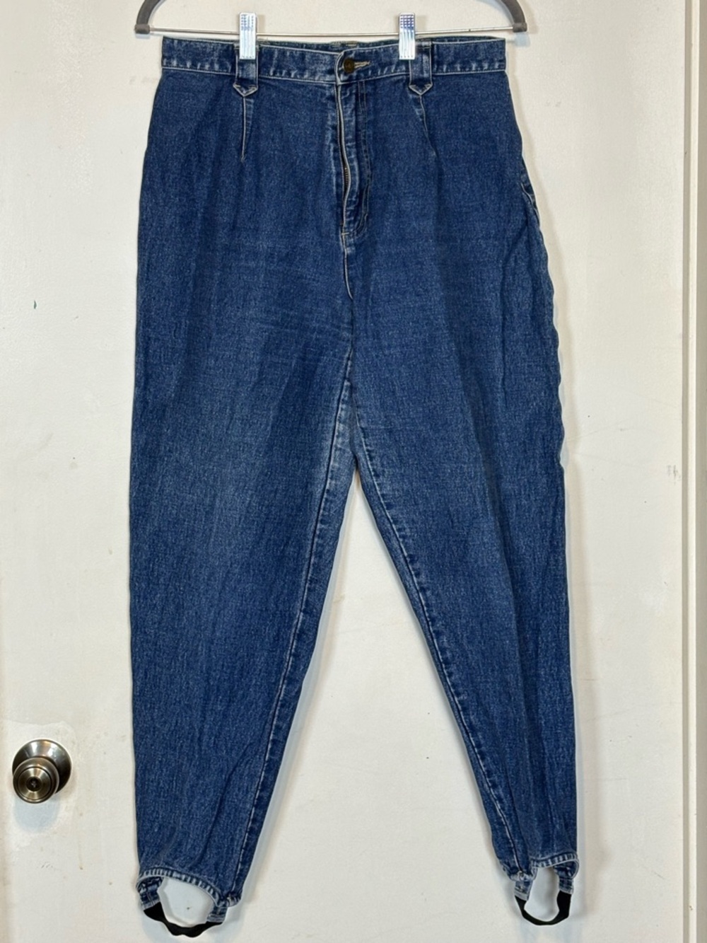Vintage 80’s-90’s. Liz Wears. Stirrup Jeans Size 14 Petite Blue Denim